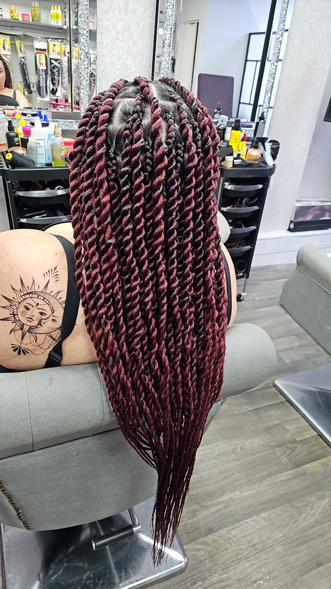 Lush Beauty Salon - braids style