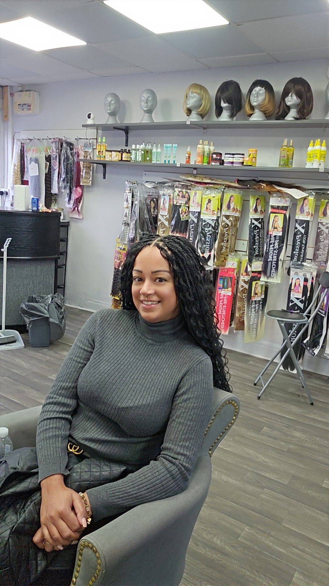 Lush Beauty Salon - braids style